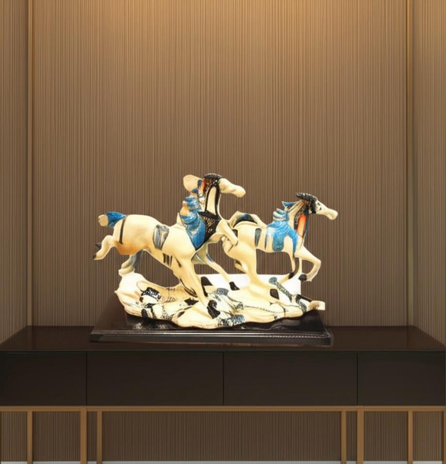 Sculptures & Fingurines