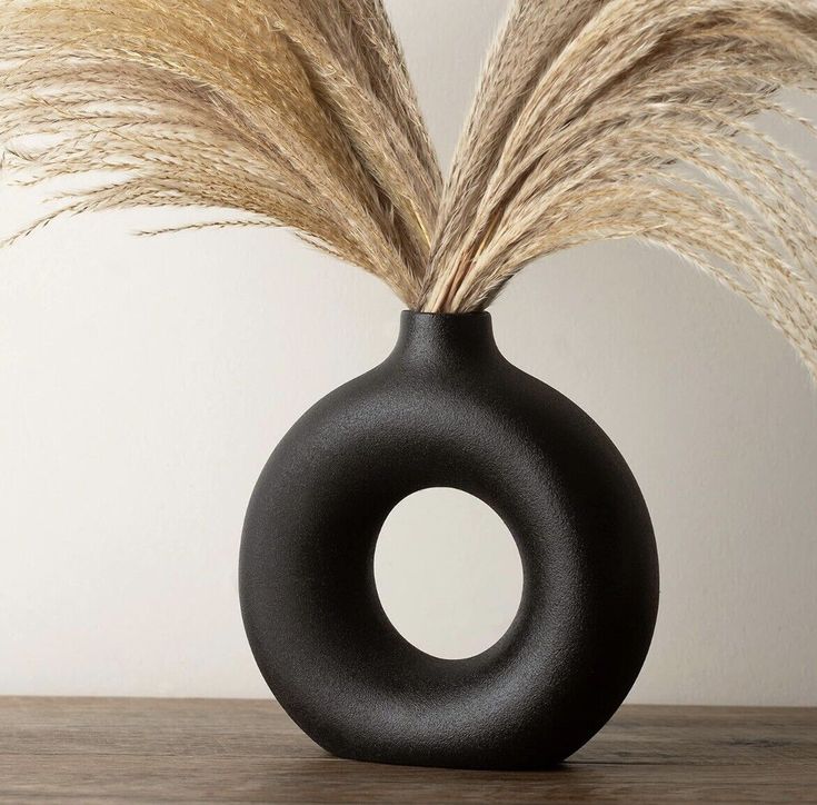 Ovalo Modern Donut Ceramic Vases