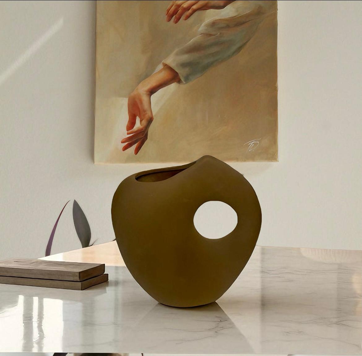 Classic Cofee Brown Ceramic Vase