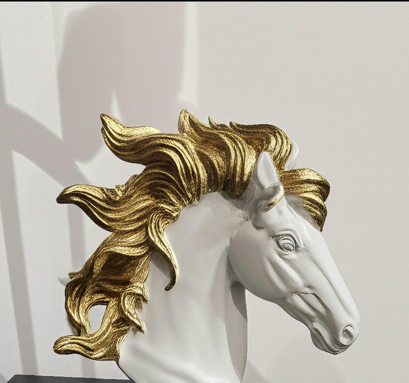 Knight Chess Horse Head Statue