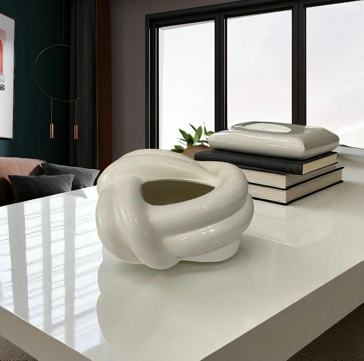 Puffed Knot Ceramic Tissue Box