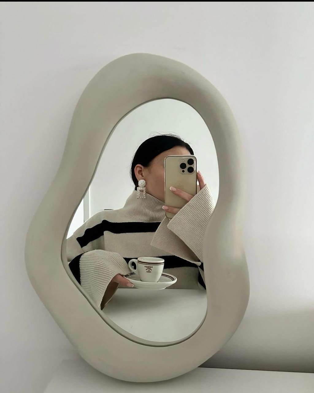 Pinteresty Modern Aesthetic Table Mirror